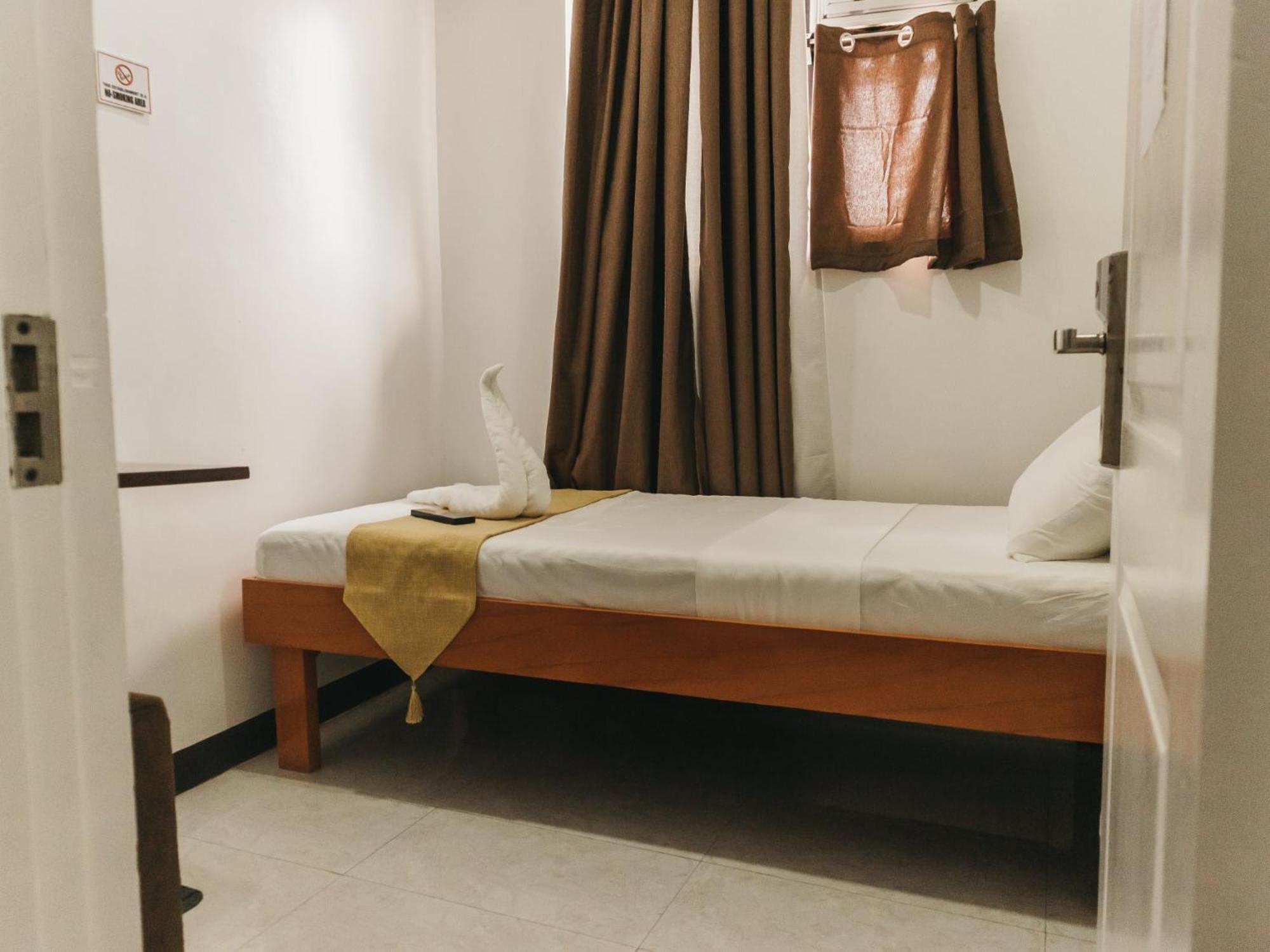 La Choeben Suites Calbayog Luaran gambar